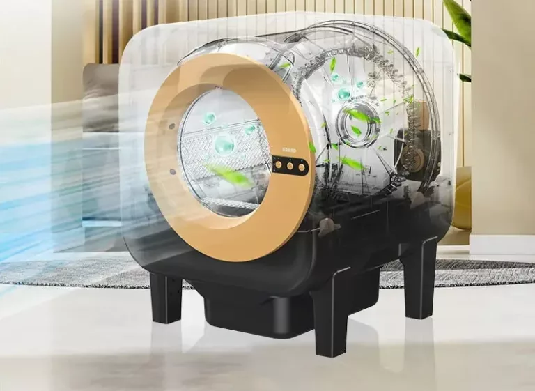 Litière automatique avec caméra intégrée